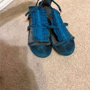 FIONI Clothing Teal Ruffle T-Strap Sandals